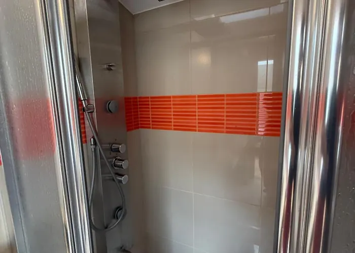 Cozy & Patio In 푼샬