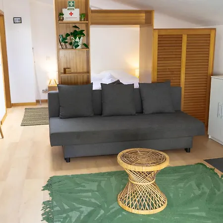 Cozy & Patio In Apartamento